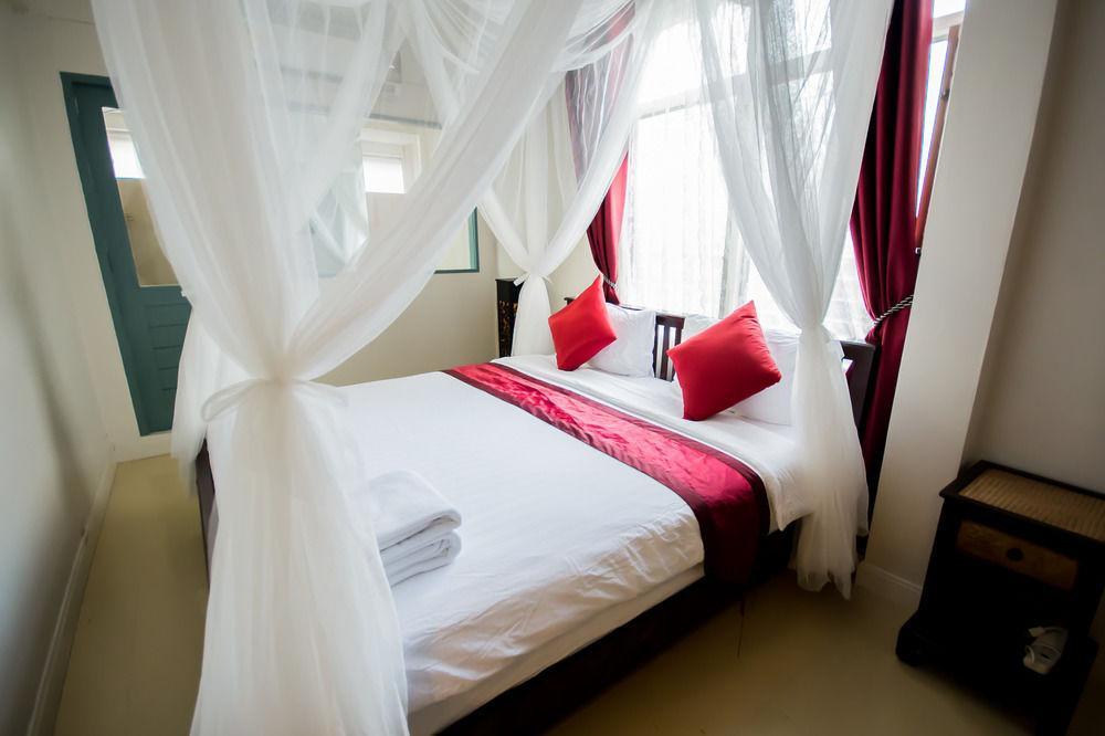 Fu House Hostel Bangkok Esterno foto
