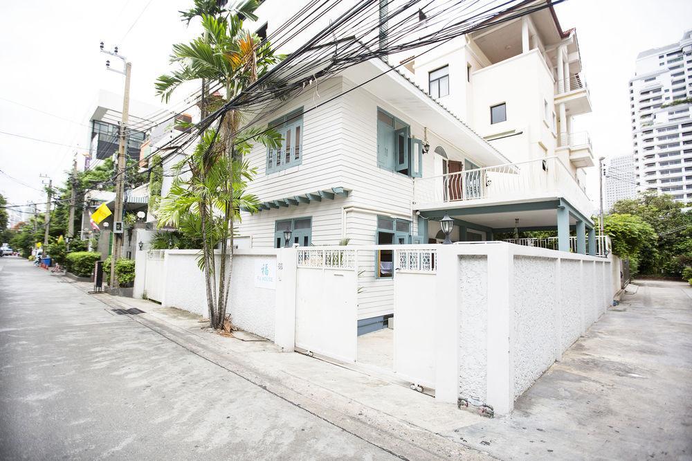 Fu House Hostel Bangkok Esterno foto
